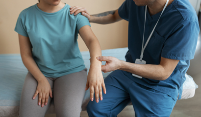 Carpal Tunnel Symptoms: How Physiotherapy in Werribee Can Reduce Wrist Pain
